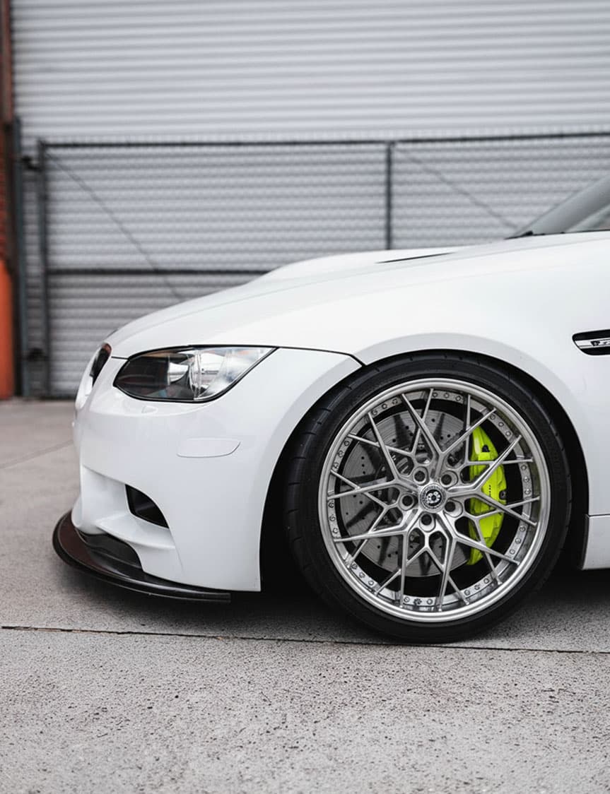 WheelBlend race car on track