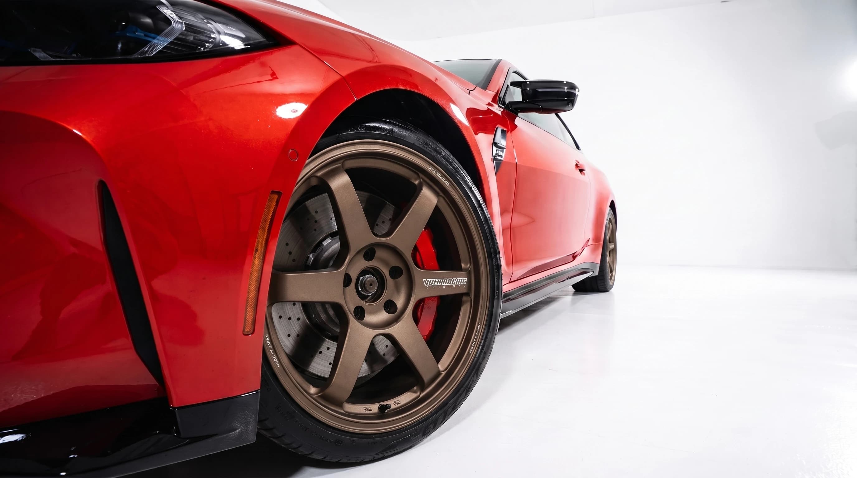 High-fidelity car and wheel render
